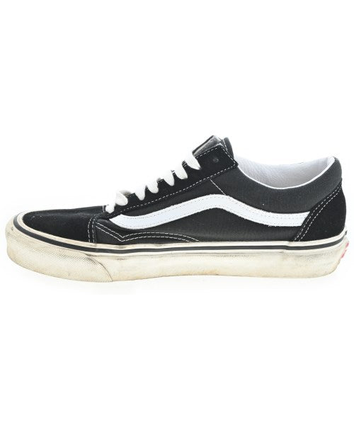 VANS รองเท้าผ้าใบ