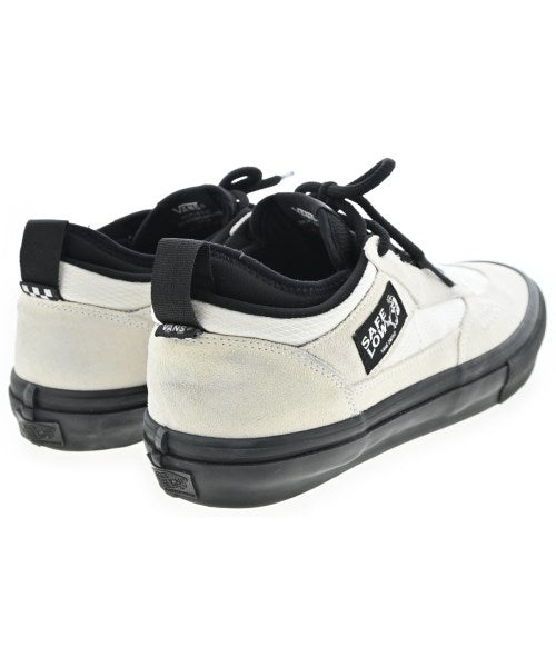 VANS รองเท้าผ้าใบ