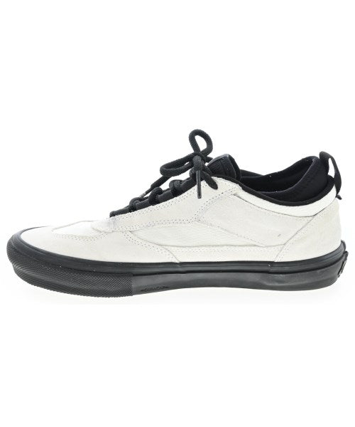 VANS รองเท้าผ้าใบ