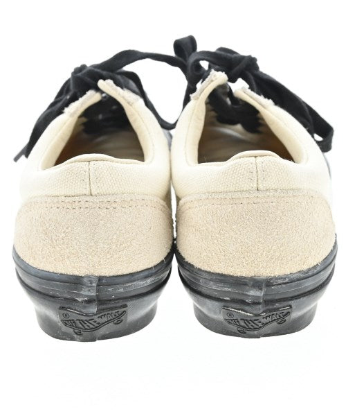 VANS รองเท้าผ้าใบ