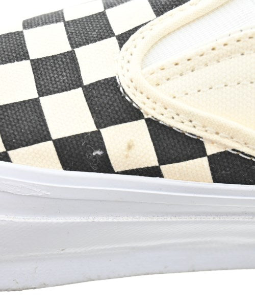 VANS รองเท้าผ้าใบ