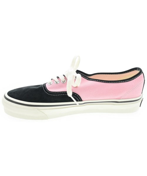 VANS รองเท้าผ้าใบ
