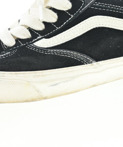 VANS รองเท้าผ้าใบ