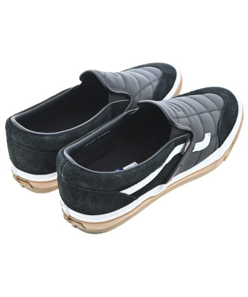 VANS รองเท้าผ้าใบ