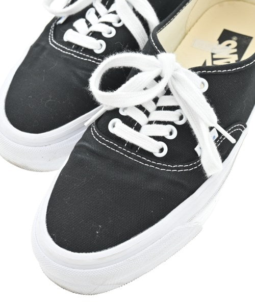 VANS รองเท้าผ้าใบ