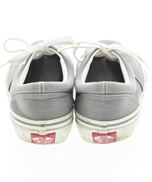VANS รองเท้าผ้าใบ