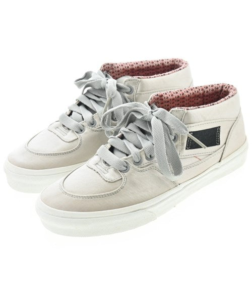 VANS รองเท้าผ้าใบ