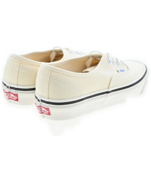 VANS รองเท้าผ้าใบ