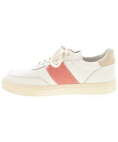 Clae รองเท้าผ้าใบ