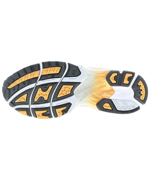 asics รองเท้าผ้าใบ