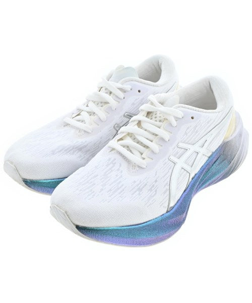 asics รองเท้าผ้าใบ