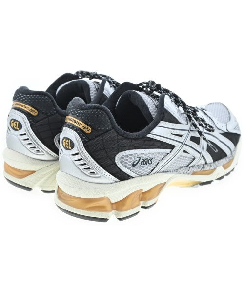 asics รองเท้าผ้าใบ