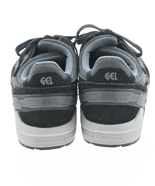 asics รองเท้าผ้าใบ