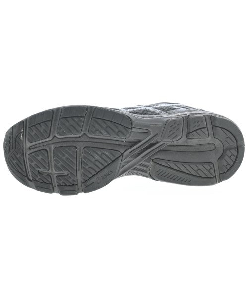 asics รองเท้าผ้าใบ
