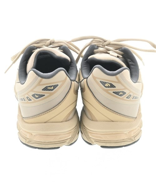 asics รองเท้าผ้าใบ