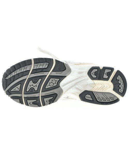 asics รองเท้าผ้าใบ