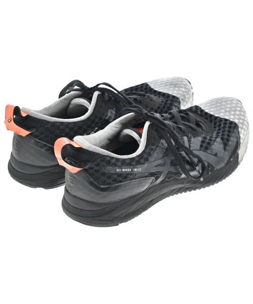 asics รองเท้าผ้าใบ