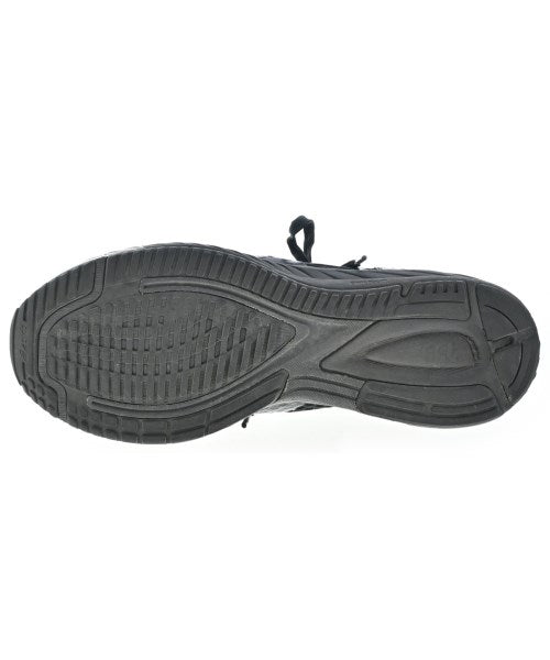 asics รองเท้าผ้าใบ