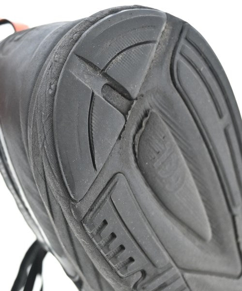 asics รองเท้าผ้าใบ