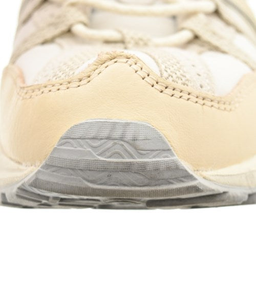 asics รองเท้าผ้าใบ