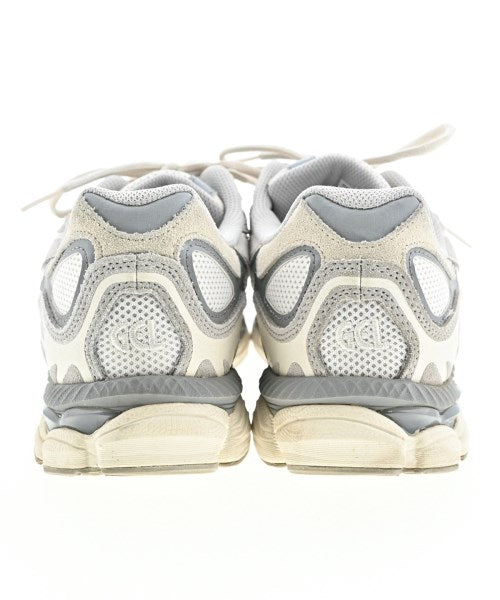 asics รองเท้าผ้าใบ