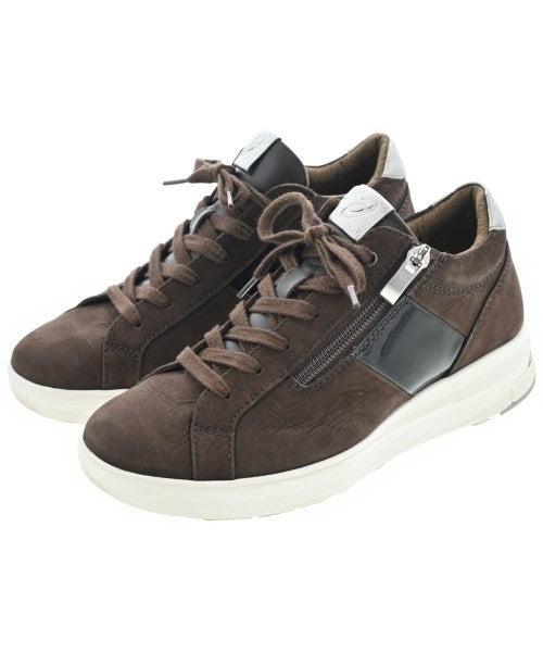 asics รองเท้าผ้าใบ