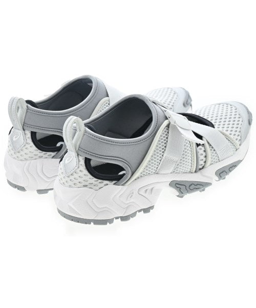 asics รองเท้าผ้าใบ