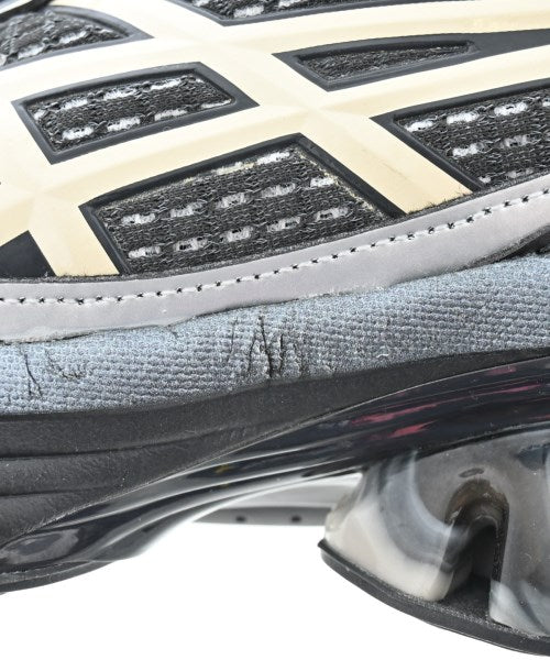 asics รองเท้าผ้าใบ