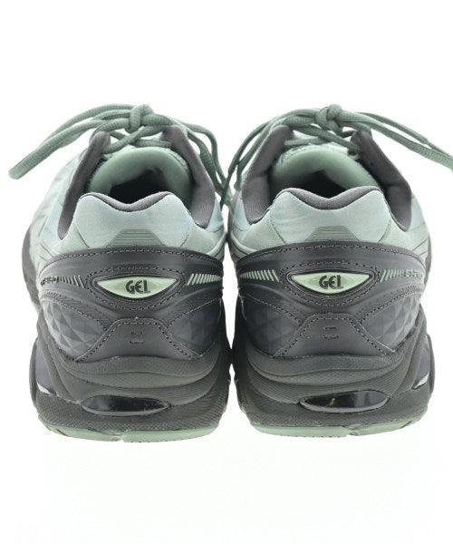 asics รองเท้าผ้าใบ