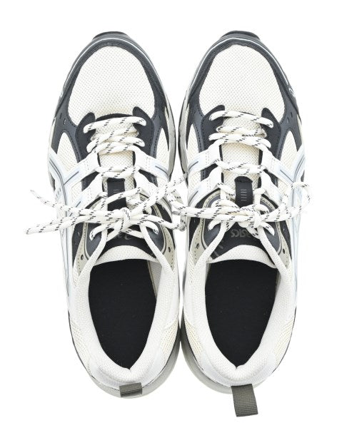 asics รองเท้าผ้าใบ