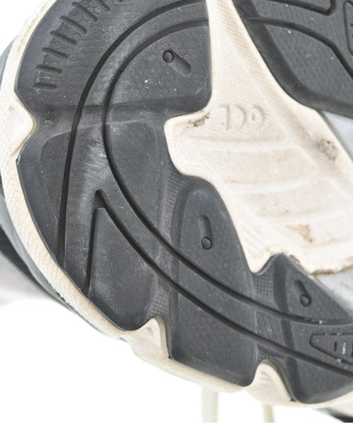 asics รองเท้าผ้าใบ