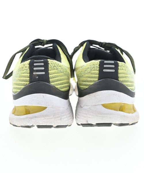 asics รองเท้าผ้าใบ