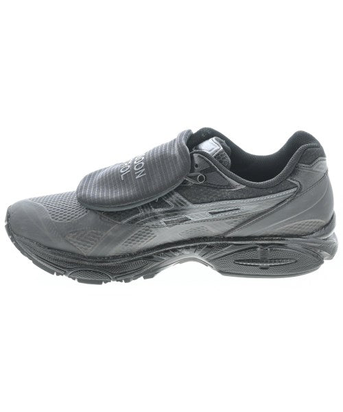 asics รองเท้าผ้าใบ