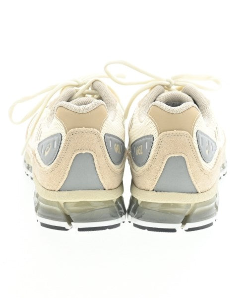 asics รองเท้าผ้าใบ