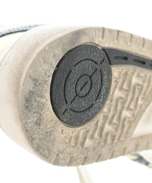 asics รองเท้าผ้าใบ