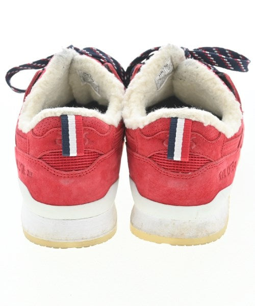 KITH รองเท้าผ้าใบ