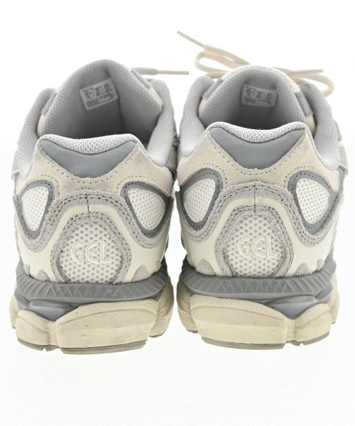 asics รองเท้าผ้าใบ