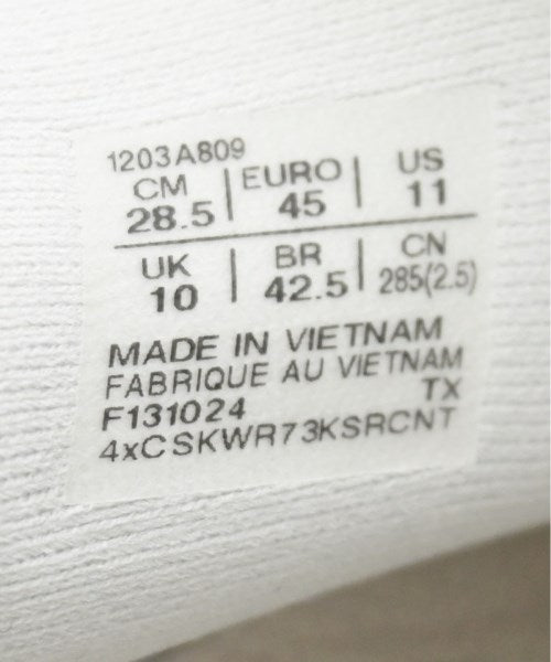 asics รองเท้าผ้าใบ