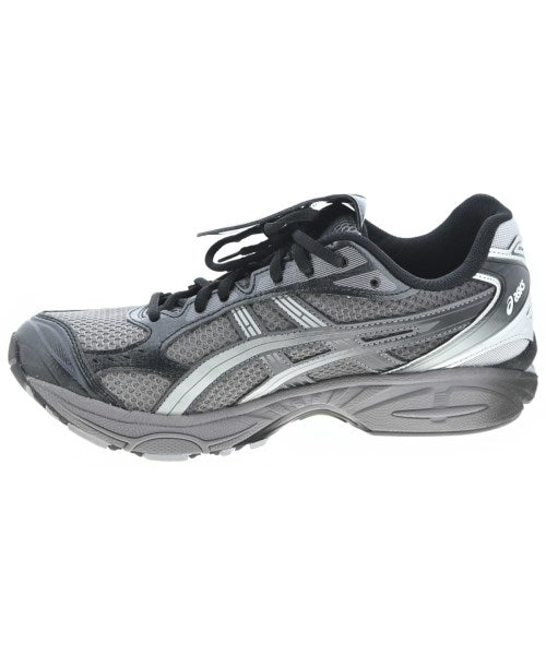 asics รองเท้าผ้าใบ