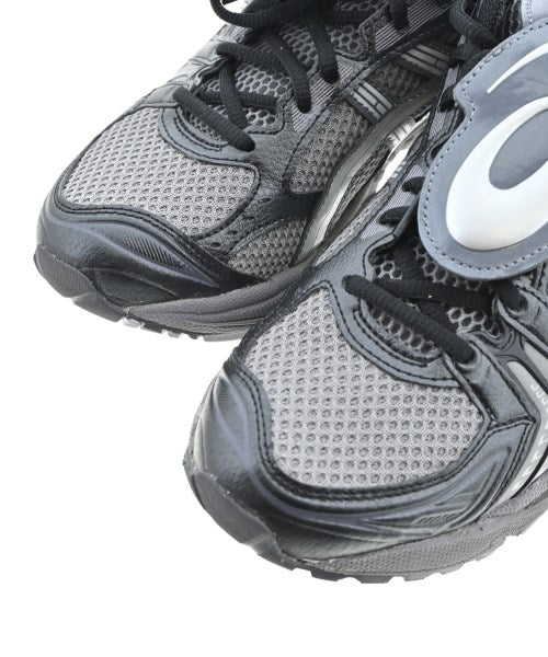 asics รองเท้าผ้าใบ