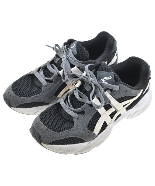 asics รองเท้าผ้าใบ