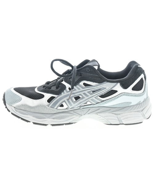 asics รองเท้าผ้าใบ