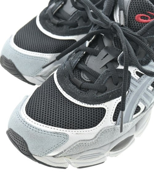 asics รองเท้าผ้าใบ