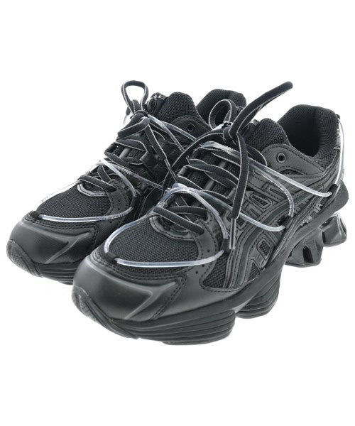 asics รองเท้าผ้าใบ