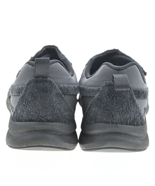 asics รองเท้าผ้าใบ