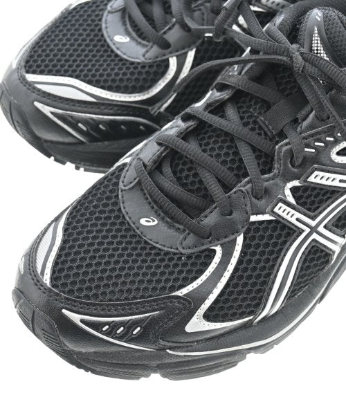 asics รองเท้าผ้าใบ