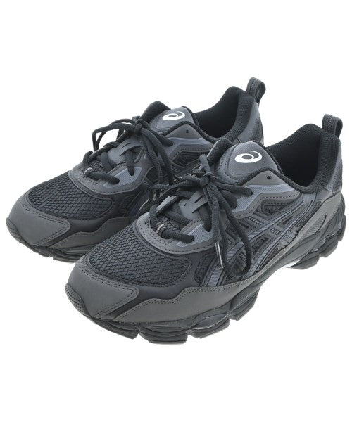 asics รองเท้าผ้าใบ