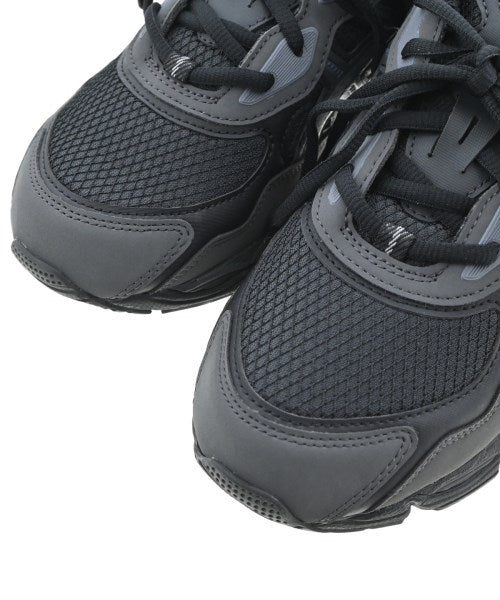 asics รองเท้าผ้าใบ