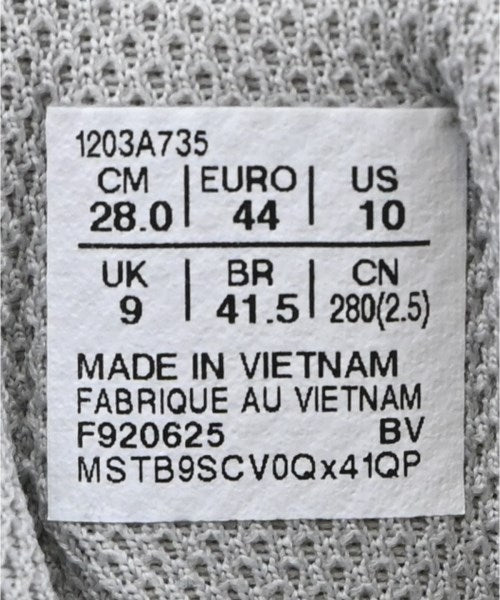 asics รองเท้าผ้าใบ