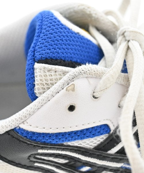asics รองเท้าผ้าใบ